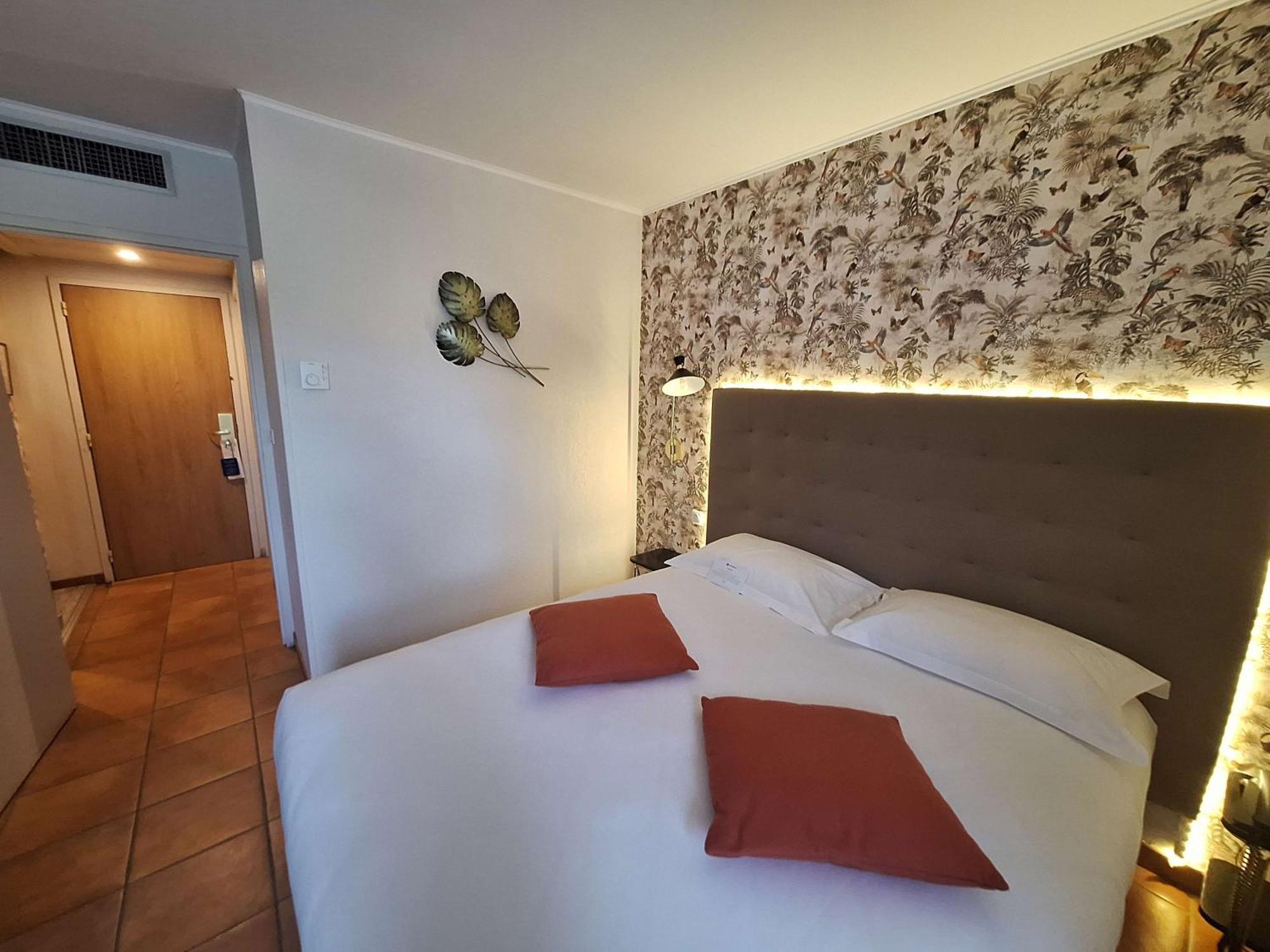 Best Western L'Orangerie Ним Екстериор снимка